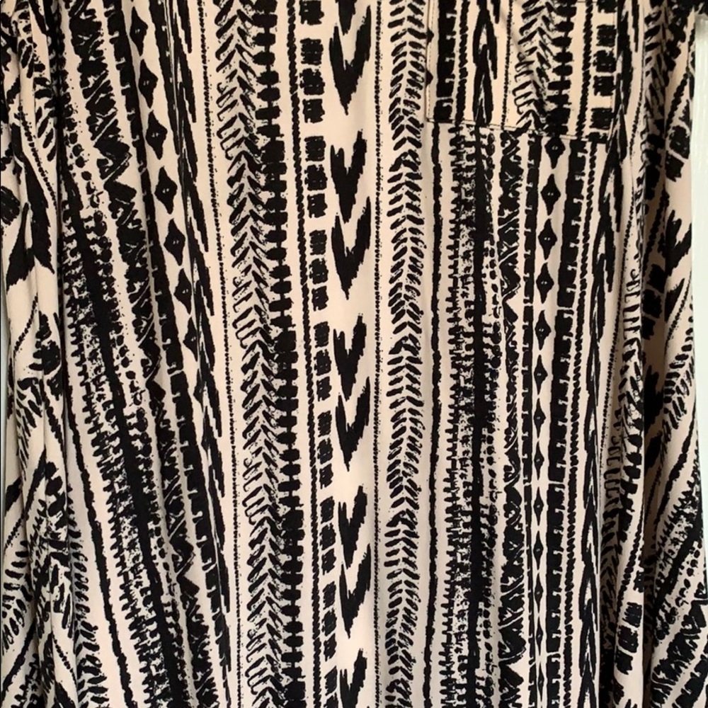 Dress - Picture 2 of 7